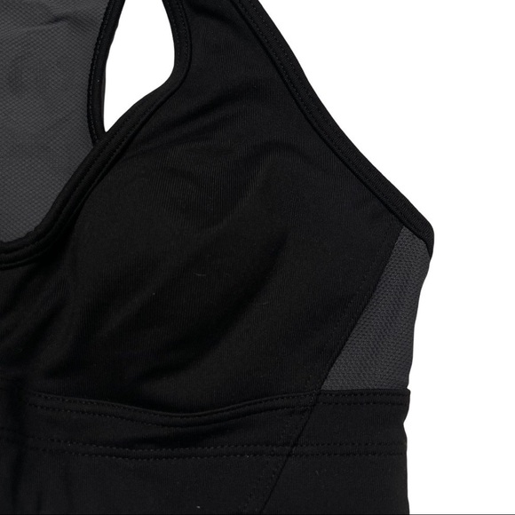 Victoria’s Secret Sports Bra Underwire Black Stretch Support Activewear Core - Picture 2 of 7